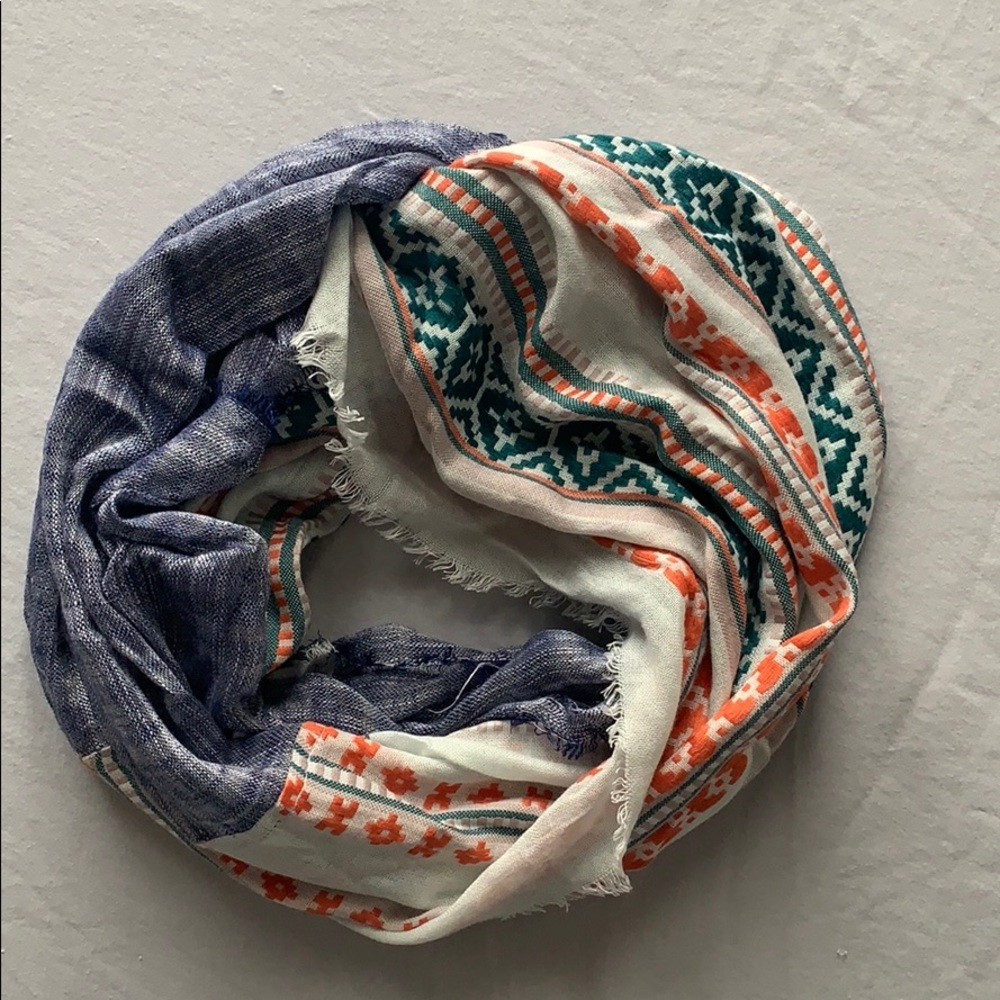✨  Anthropologie Infinity Scarf